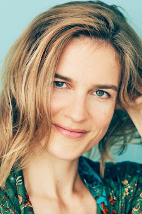 Anne Reumert as Sigrid