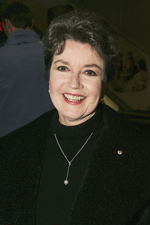 Lorraine Bayly as Eileen Bond