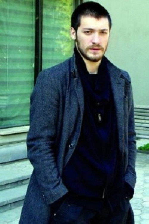 Tornike Gogrichiani as Eastbrook