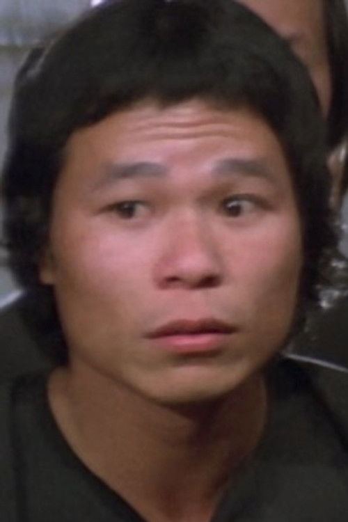 Chan Ng-Lung as Vietnamese refugee