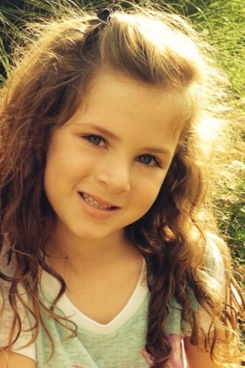 Gia Gadsby as Colette