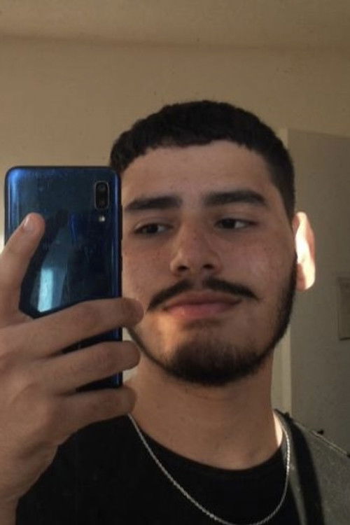 Carlos Daniel as Carlos Daniel