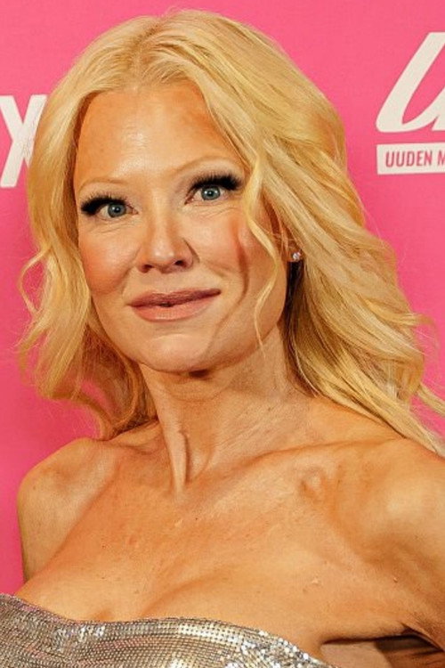 Linda Lampenius as Linda