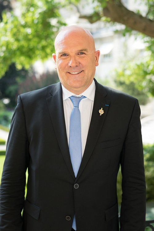 Bruno Bonnell as Self