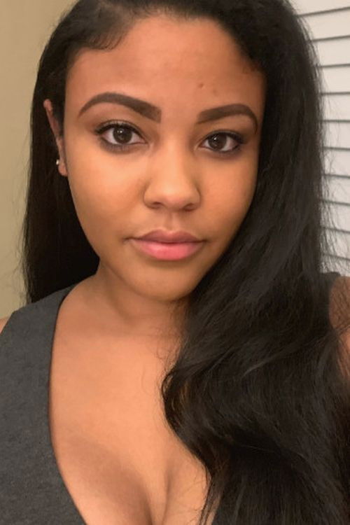 Diamonique Richard as Domonique Mouton