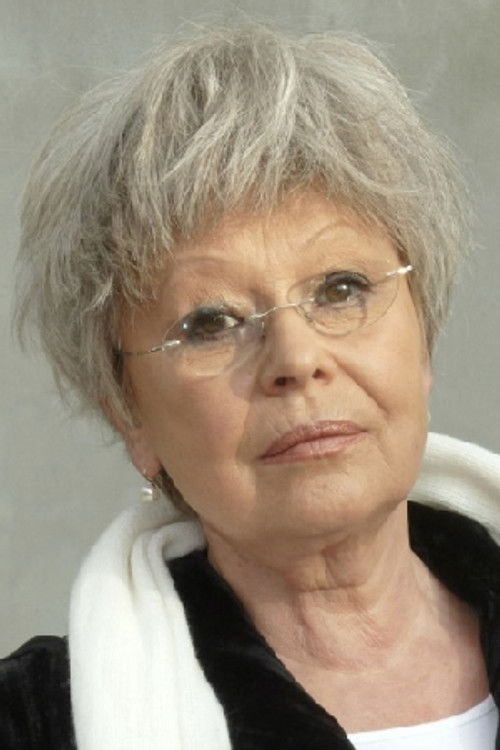 Karin Schröder as