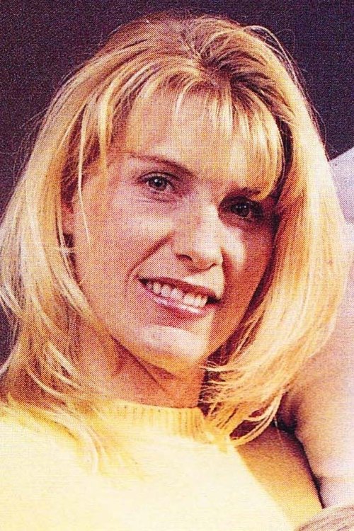 Lori Fullington as Peaches (Valet)