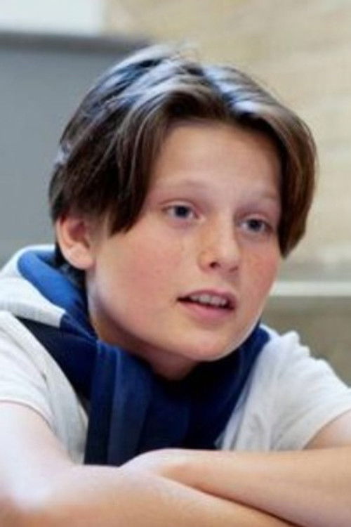 Vilhelm Nyhlén-Nordvall as Linus