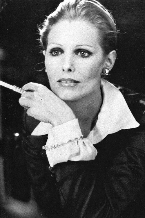 Flavia Giorgi as Texan Woman