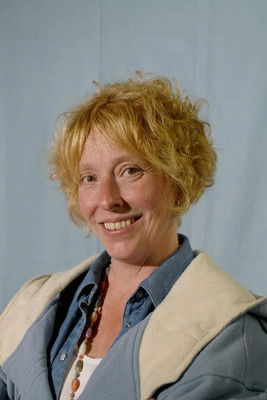 Gwenno Hodgkins as Miss Morgan