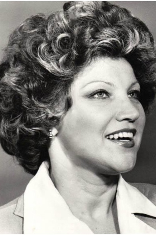 América Alonso as Martina (Aeromoza)