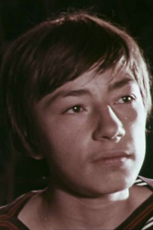 Nikita Kruglyy-Enke as Коля