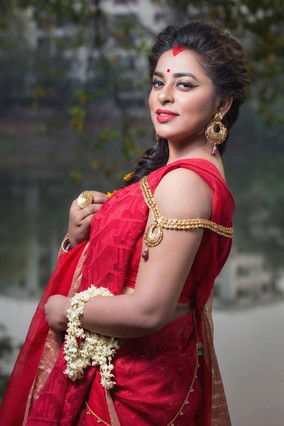 Jyotika Jyoti as Fatema Bhabi