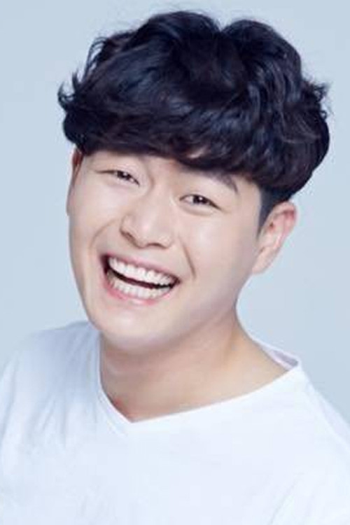 Moon Yoo-seong as Yang-woo