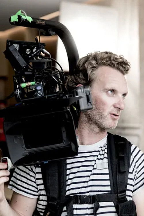 Nico Surings as Self