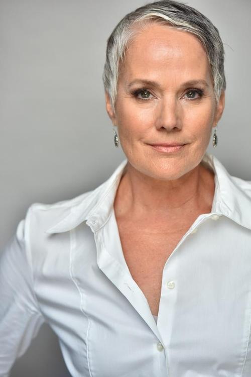 Palmer Davis as Sima