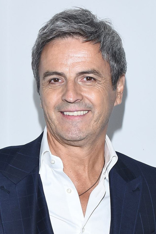 Piotr Polk as Lech Pazerny