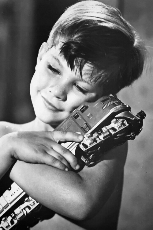 Gordon Gebert as Johnnie