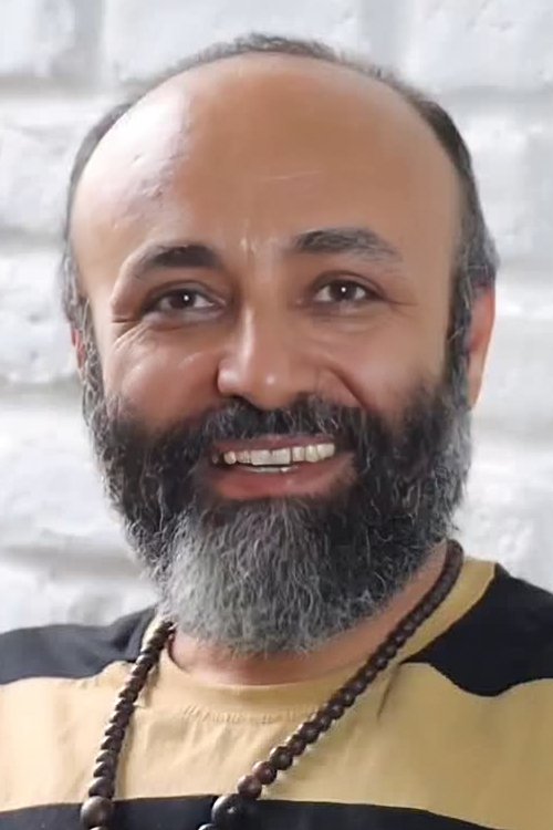 Nader Naderpour as Qasem