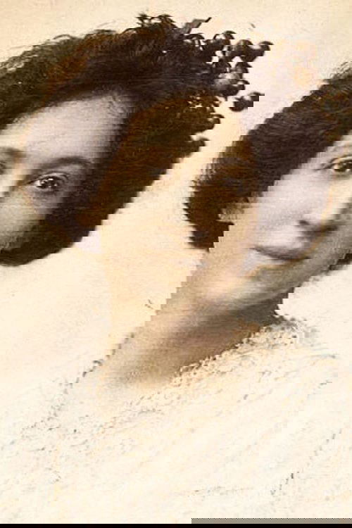 Fernanda Eliscu as Keta