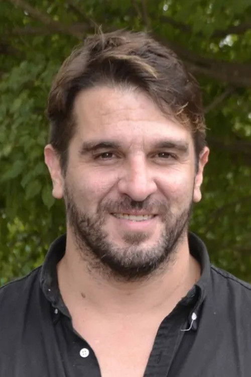 Pablo Tolosa as HOMBRE MAFIOSO