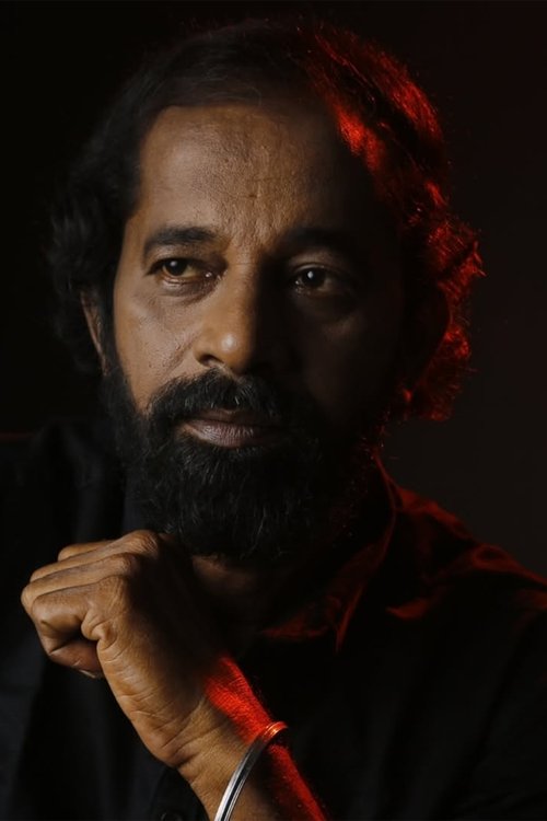 Kichcha Ravi as Mani Maama