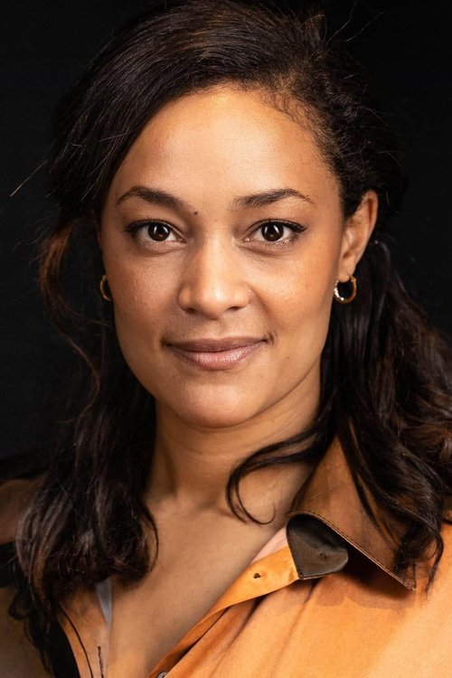 Iselin Shumba Skjævesland as Hjerterud