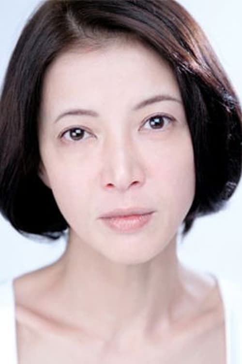 Shôko Ikeda as Momoko