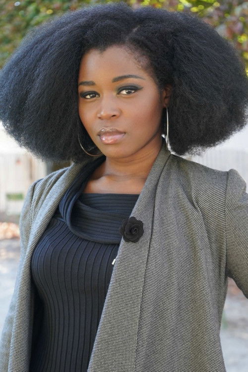 Aline Belibi as Marianne