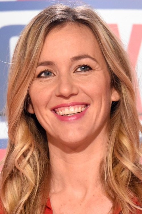 Mary Patrux as Elle-même