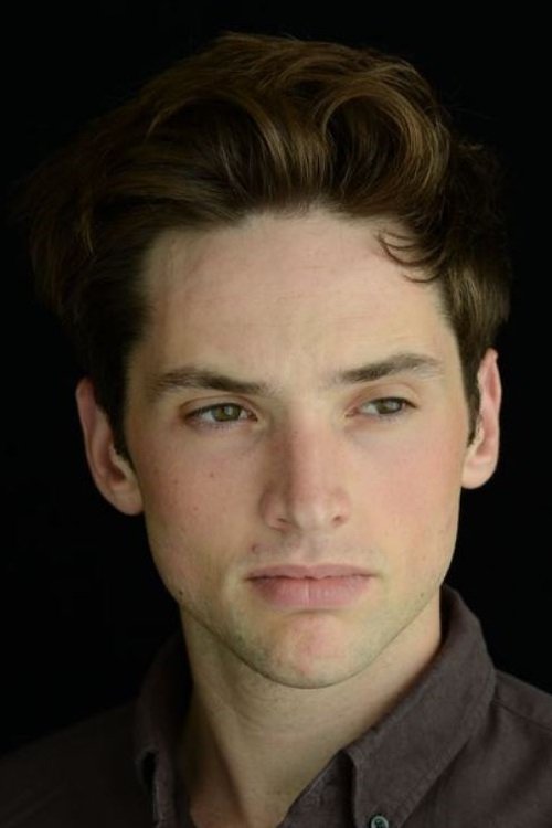 Christopher Leveaux as Rufus