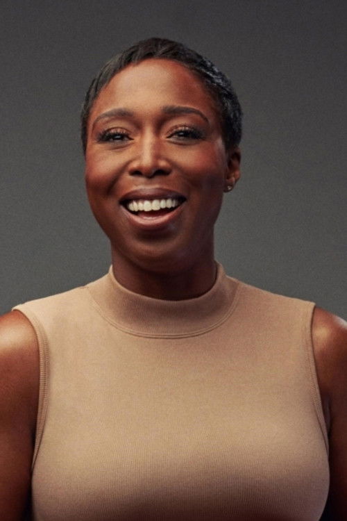 Jeanette Kwakye as Self - Presenter