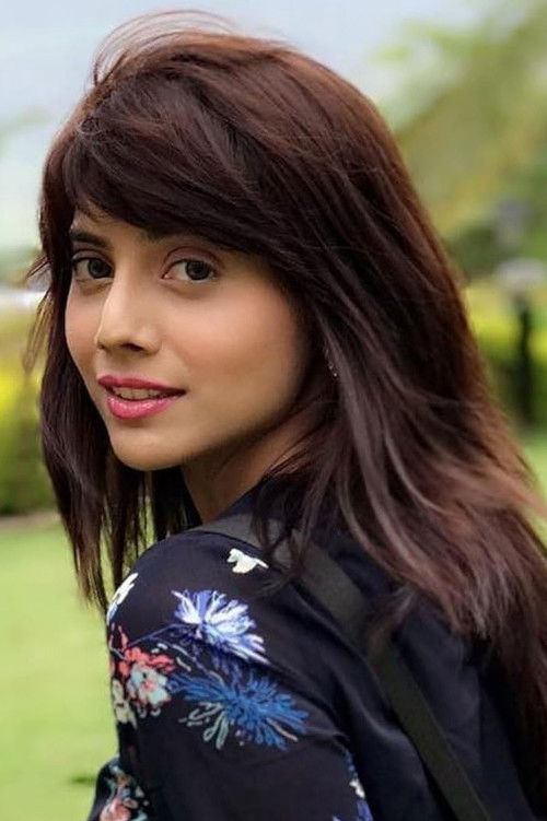 Ojaswi Oberoi as Meenakshi Kumar