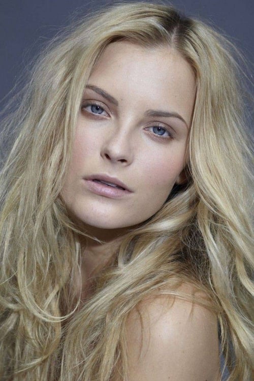 Petra Silander as Ilona