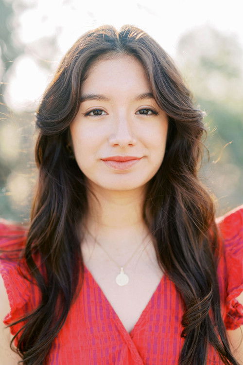 Naysa Cruz Castillo as Olivia