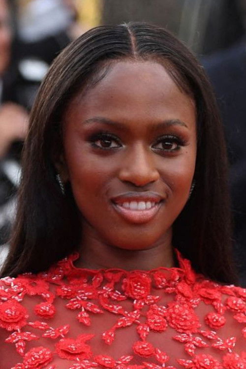 Maïmouna Doucouré profile photo