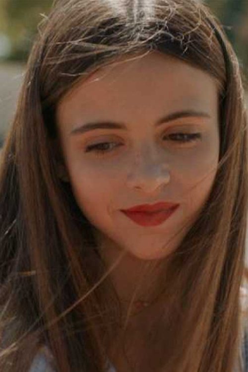 Laia Cuadrado as Sara