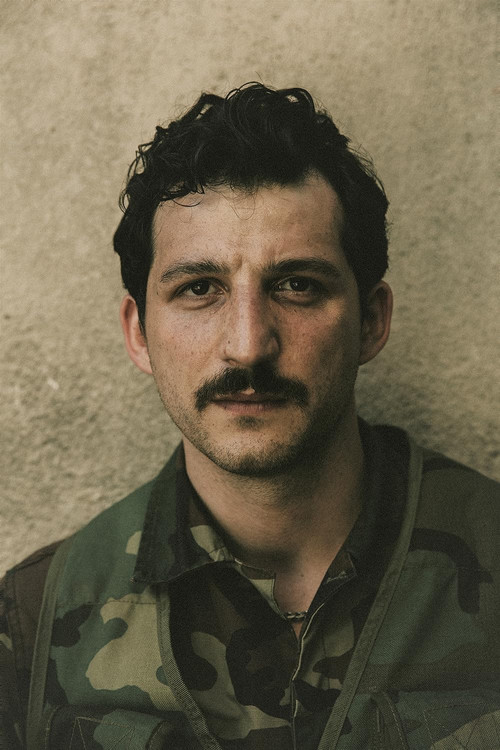 Mudar Abbara as Taxi driver