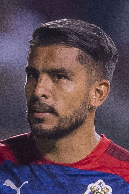 Miguel Ángel Ponce as Self