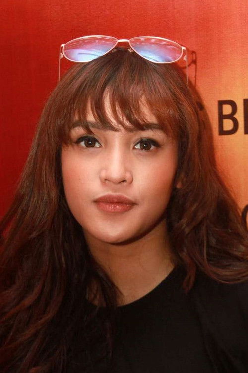 Laras Syerinita as Rebbecca