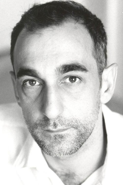 Gérald Weingand as Le loup