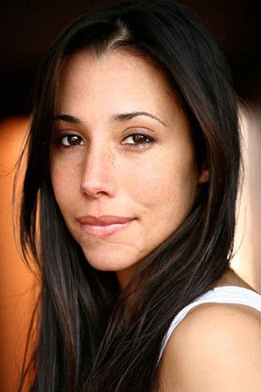 Shyla Marlin as Goldie