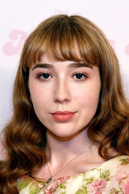 Elita Harkov as Girl In Small House