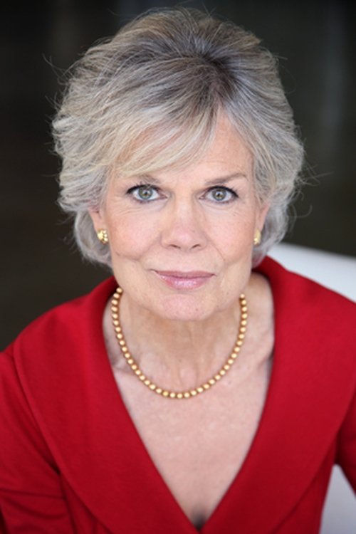 Tacey Adams as Mary Wickham Bond