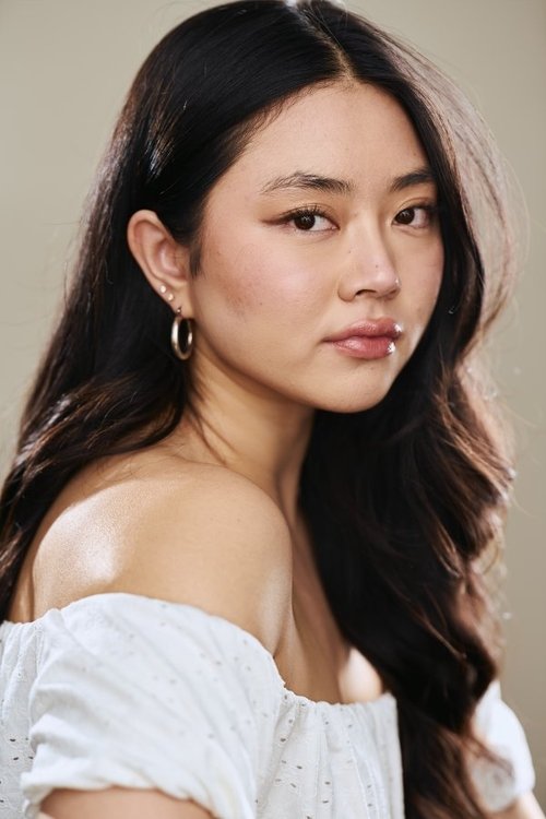 Allison Ye as Dina