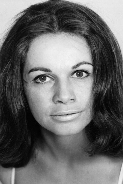 Katharina Herberg as Rosl