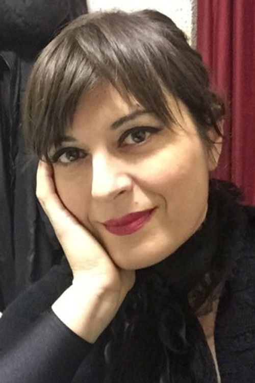 Annabella Giordano as Antonella