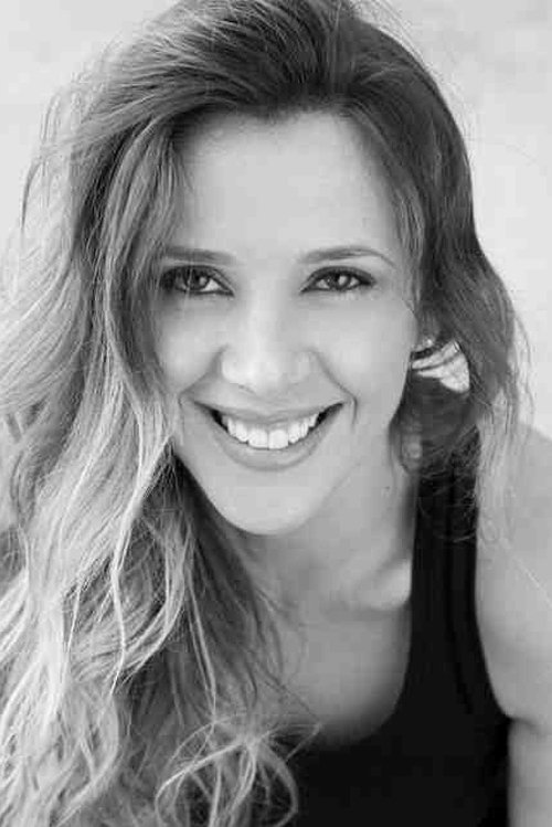 Sonia Albizuri as Eva Patten