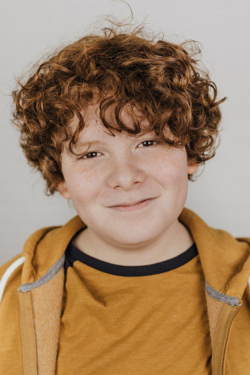 Olivier Blondin as Jeune Charles