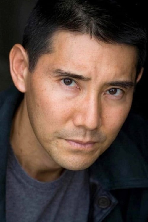 Eidan Hanzei as Harry Lee